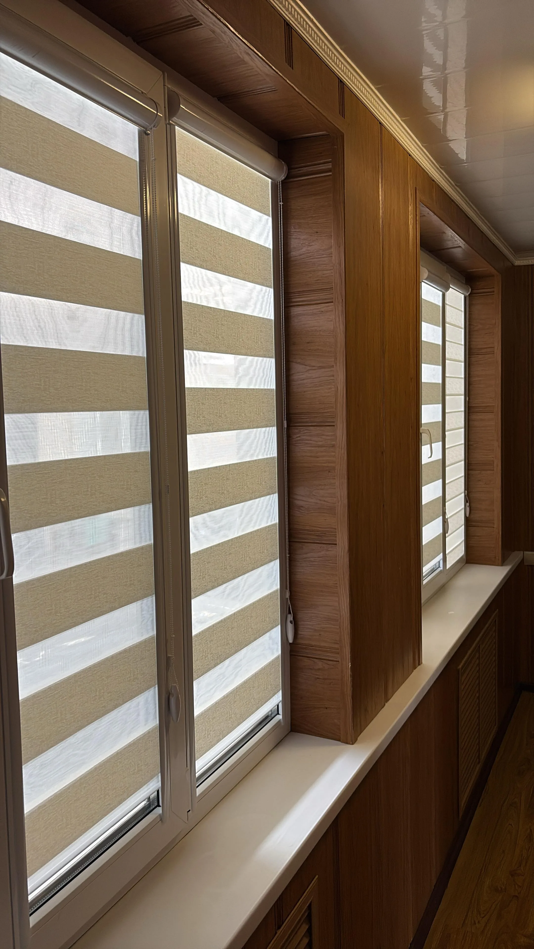 Рулонные шторы зебра день-ночь 34 в Нальчике и КБР на заказ