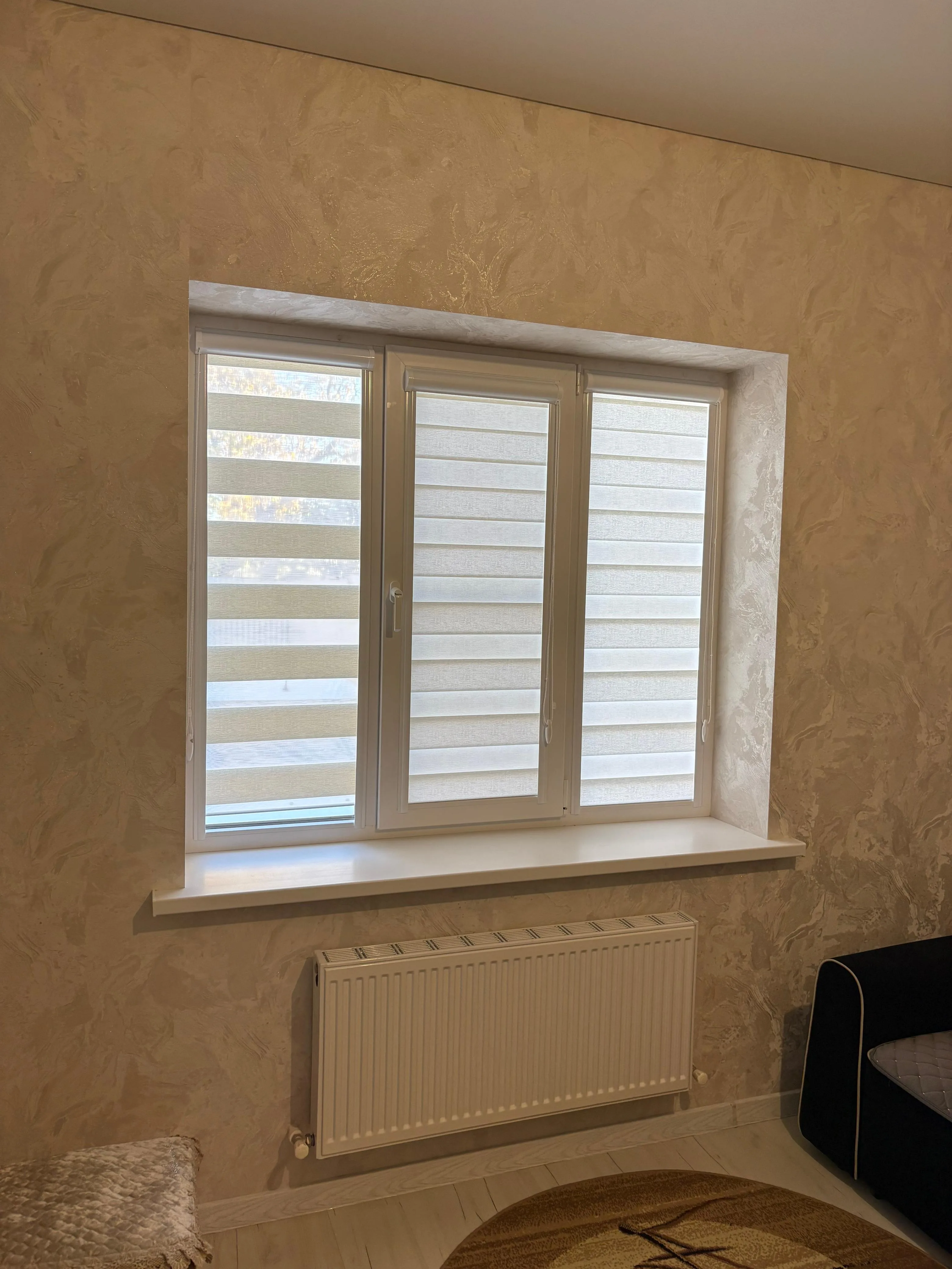 Рулонные шторы зебра день-ночь 56 в Нальчике и КБР на заказ