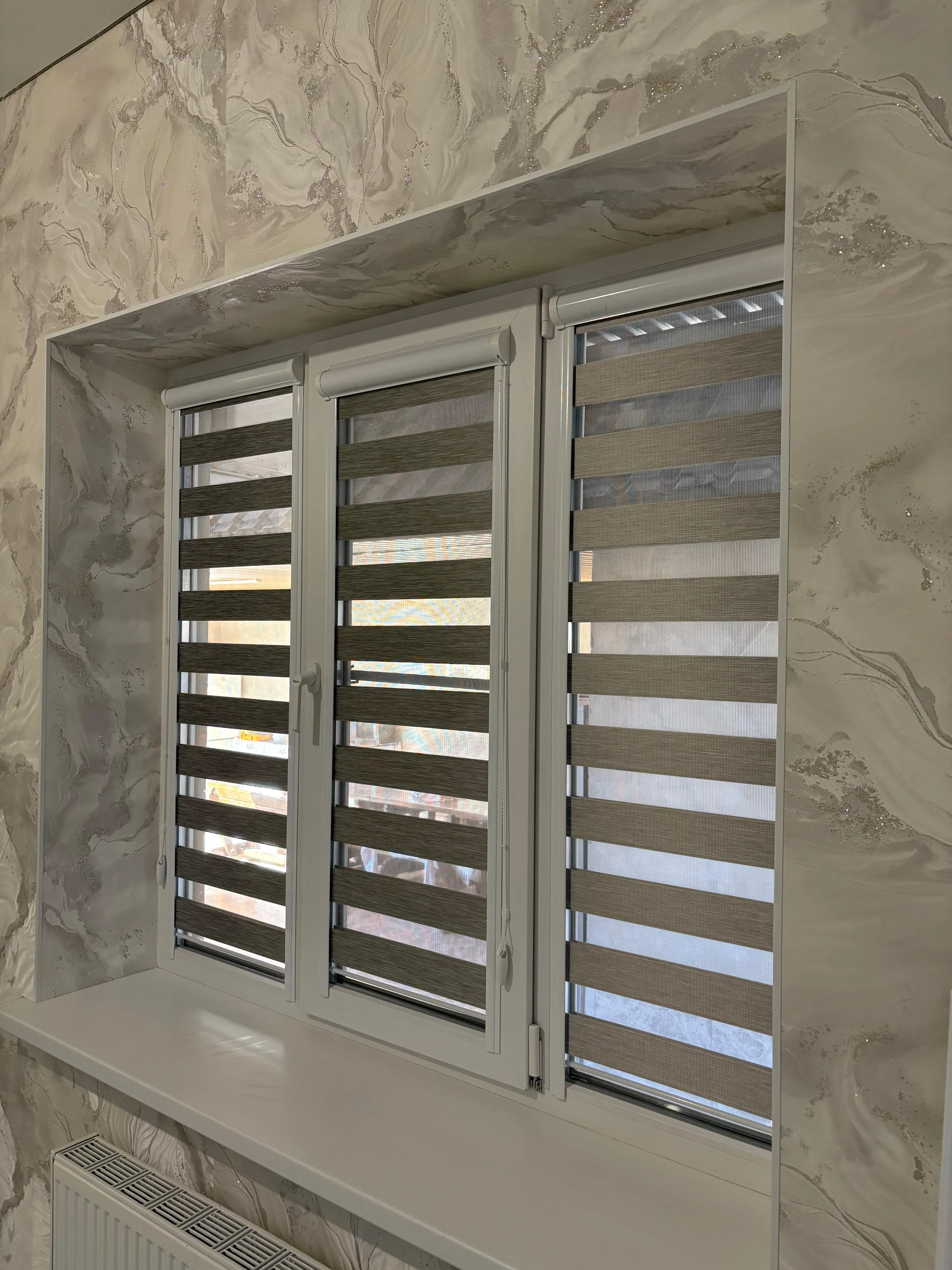 Рулонные шторы зебра день-ночь 60 в Нальчике и КБР на заказ