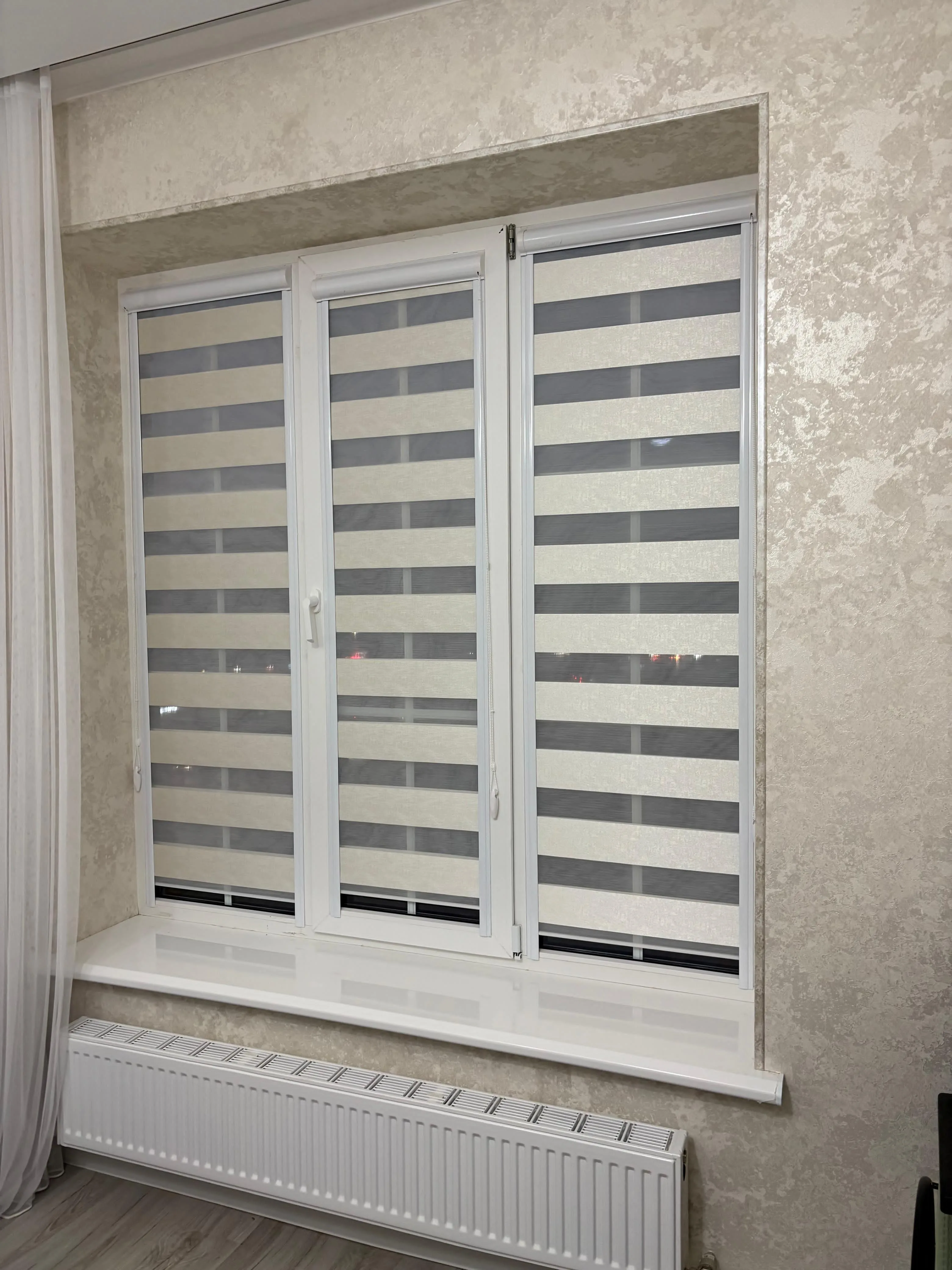 Рулонные шторы зебра день-ночь 79 в Нальчике и КБР на заказ