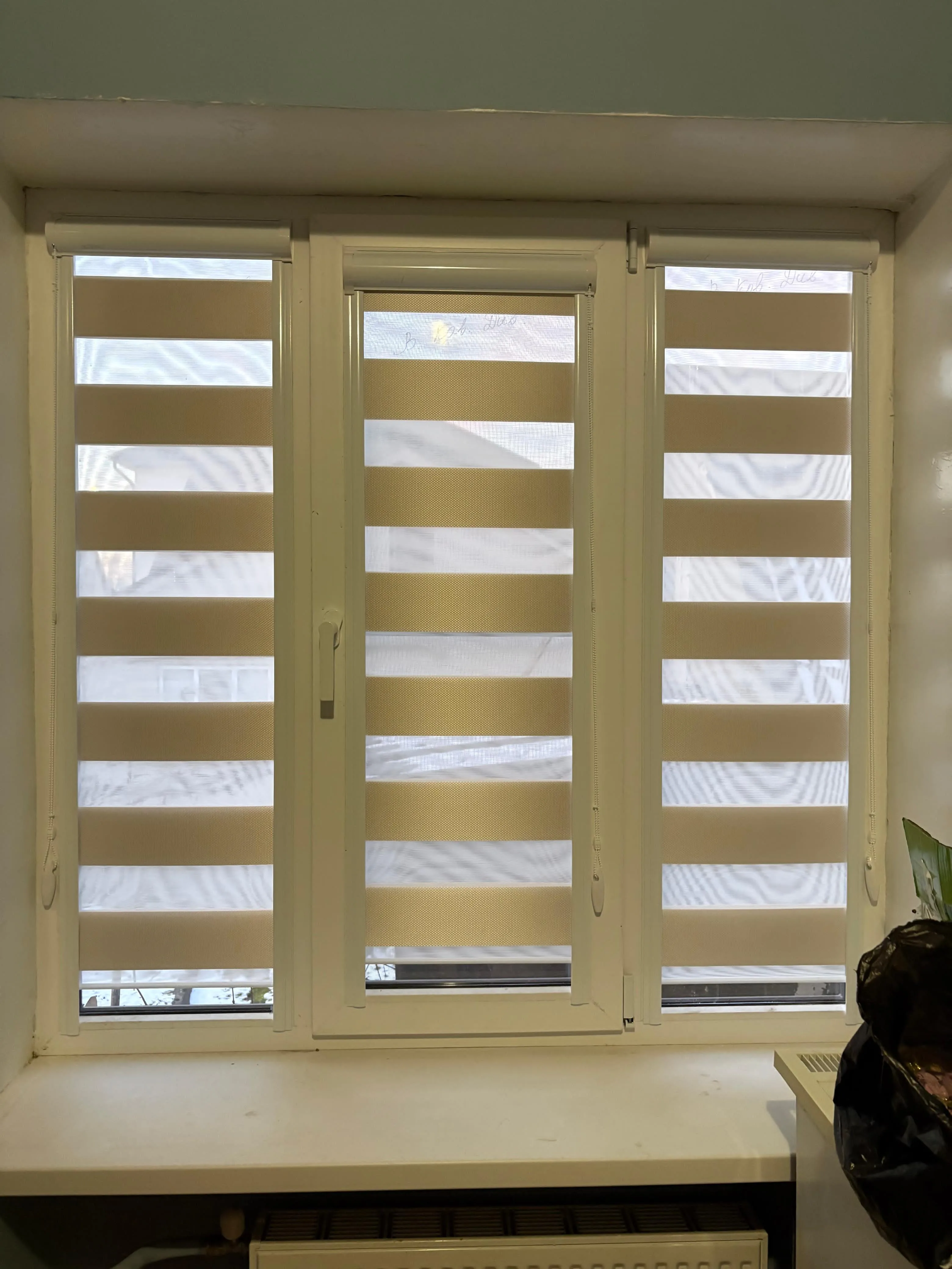 Рулонные шторы зебра день-ночь 110 в Нальчике и КБР на заказ