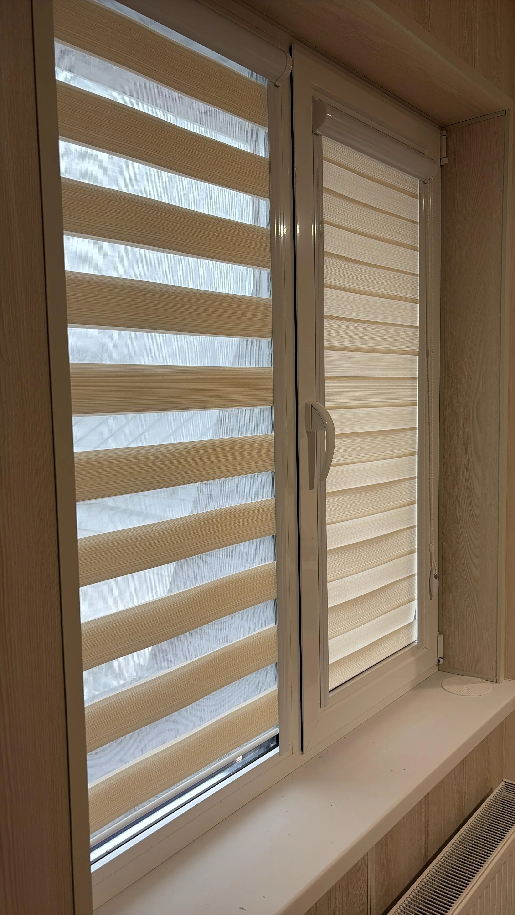 Рулонные шторы зебра день-ночь 135 в Нальчике и КБР на заказ